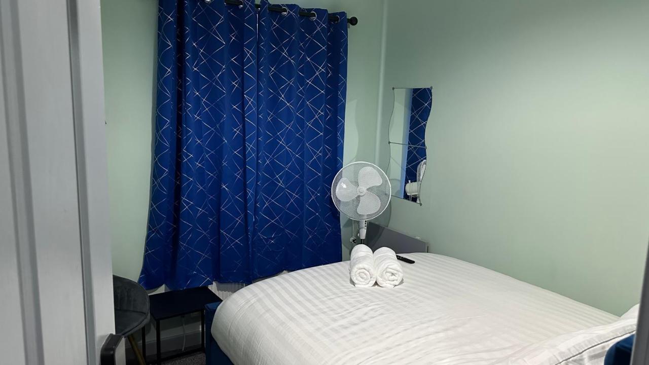 Homestay In Walsall Zewnętrze zdjęcie