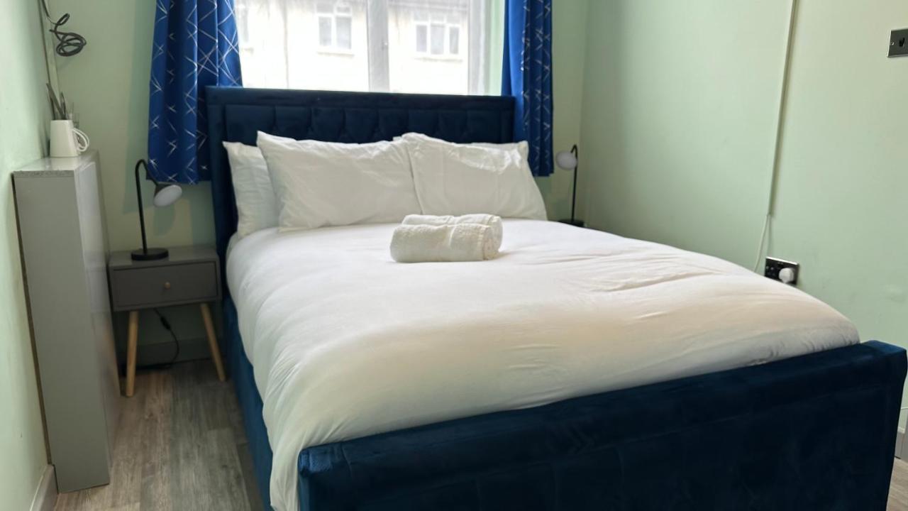 Homestay In Walsall Zewnętrze zdjęcie