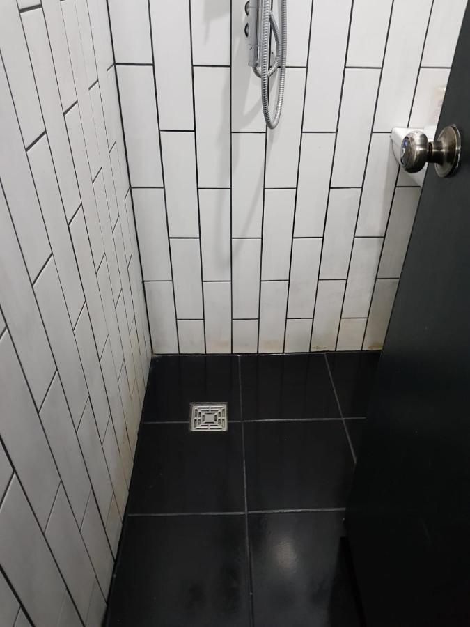 Homestay In Walsall Zewnętrze zdjęcie